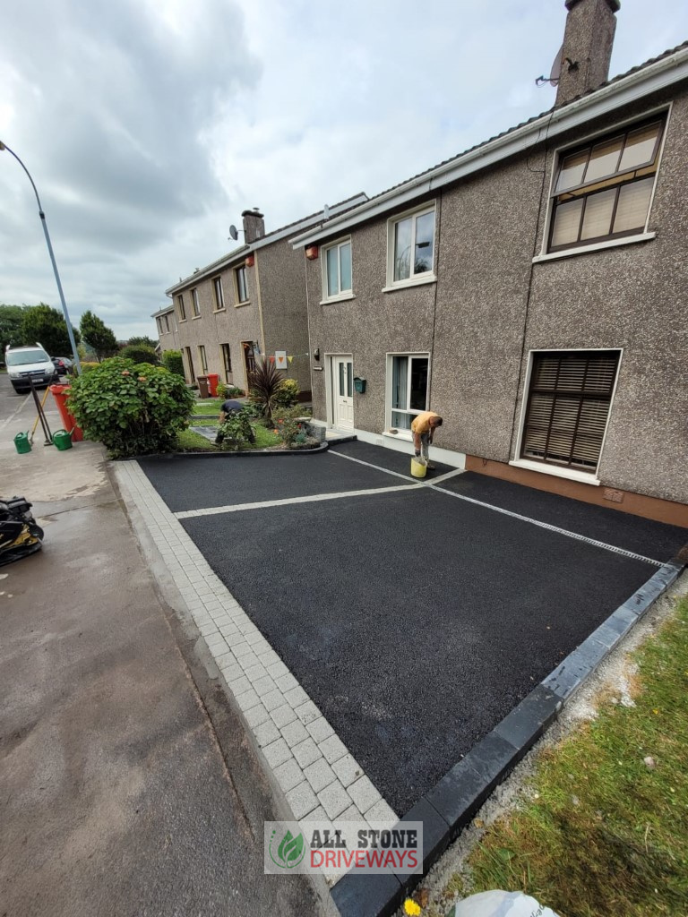 Two Adjacent SMA Driveways with Cobbled Border in Cork City
